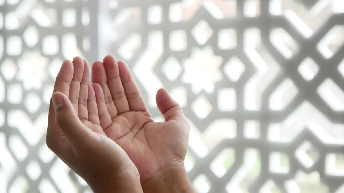 Spiritual Significance of Badal Umrah